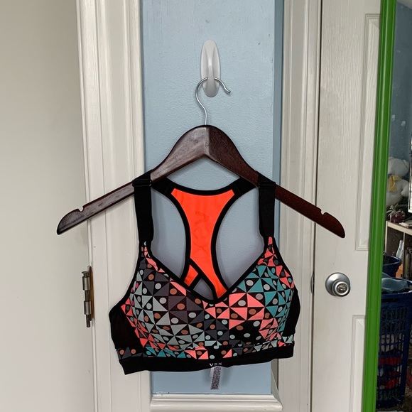 Victoria Secret Sports Bra - Picture 2 of 6